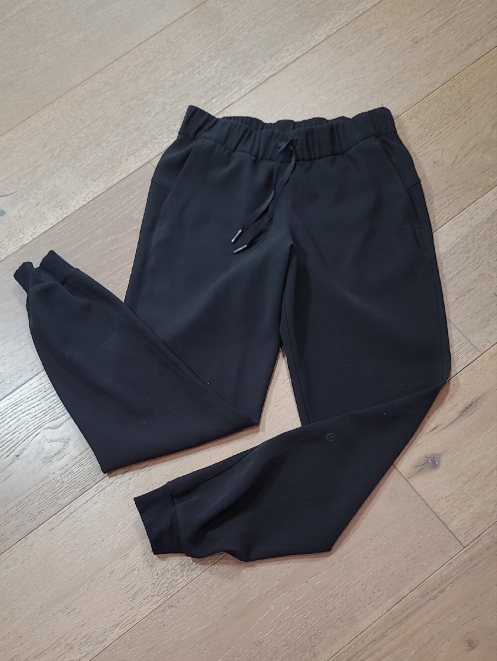 Lululemon Stretch High Rise Joggers Women's sz 4 Utility Black Active Pants